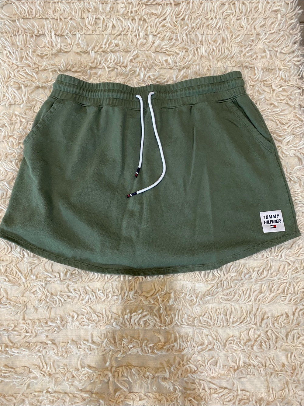 4/$20 green Tommy Hilfiger skort